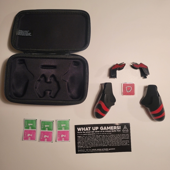 PewDiePie Limited Mobile Gamer Gear Set